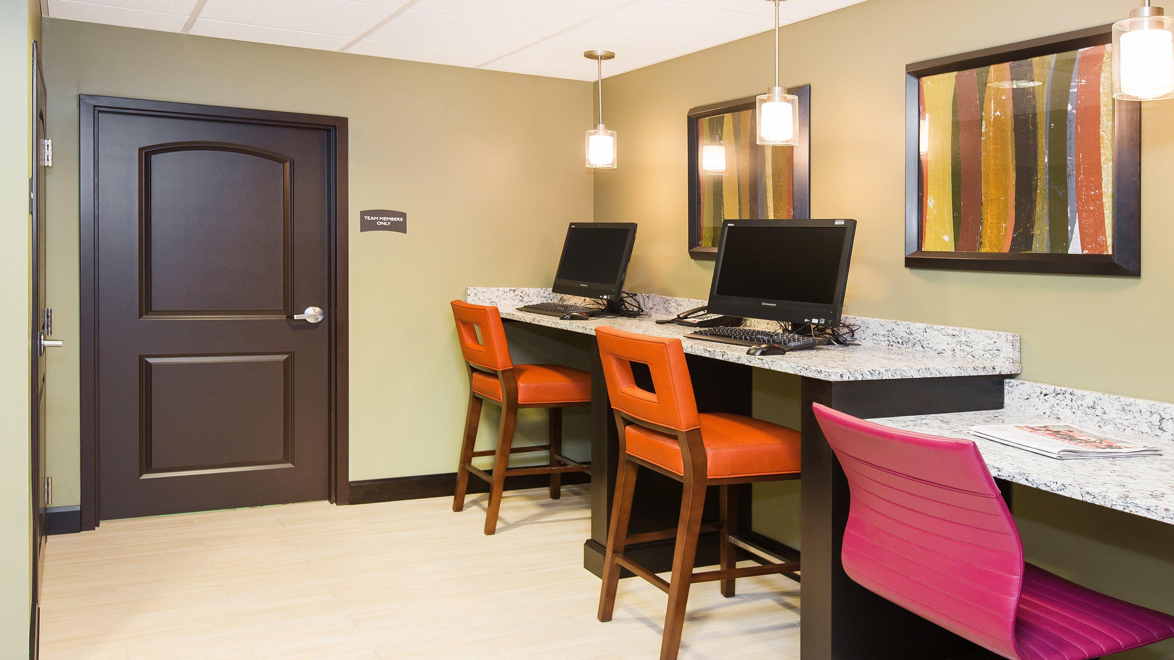 Staybridge Suites West Edmonton By Ihg Экстерьер фото