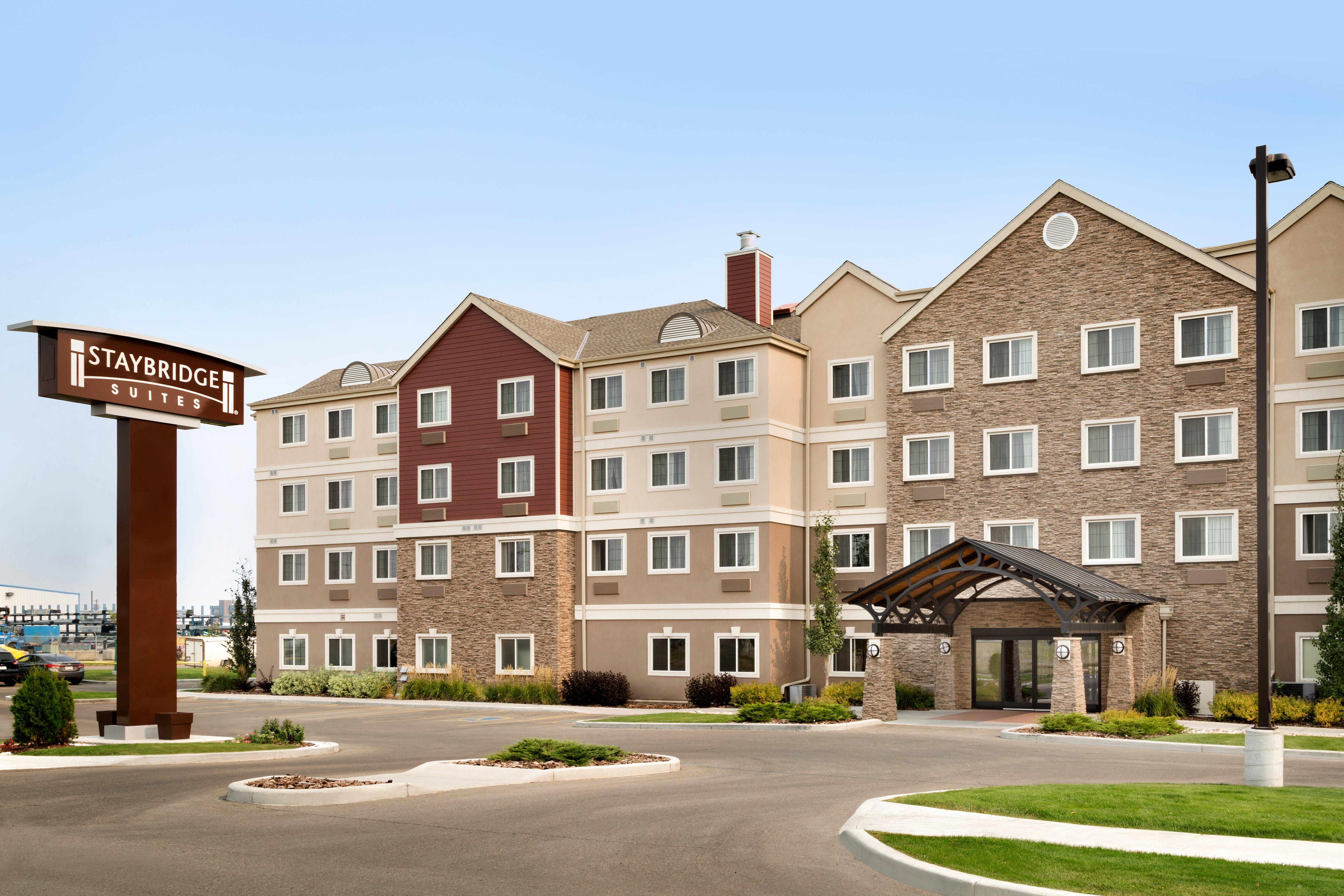 Staybridge Suites West Edmonton By Ihg Экстерьер фото