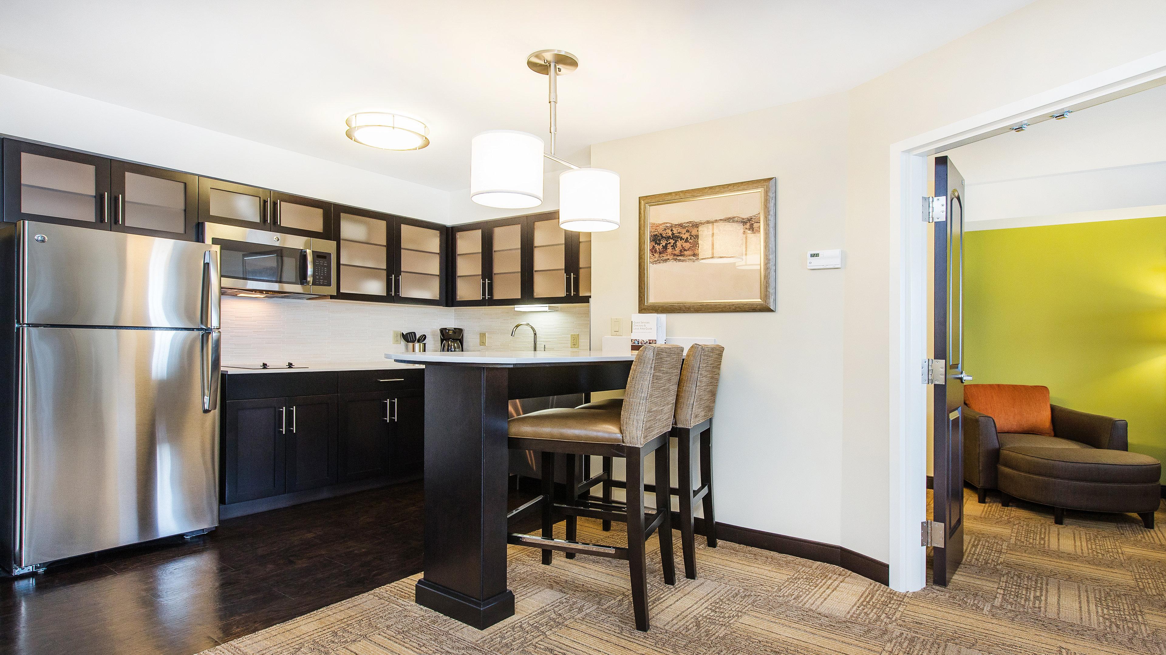 Staybridge Suites West Edmonton By Ihg Экстерьер фото