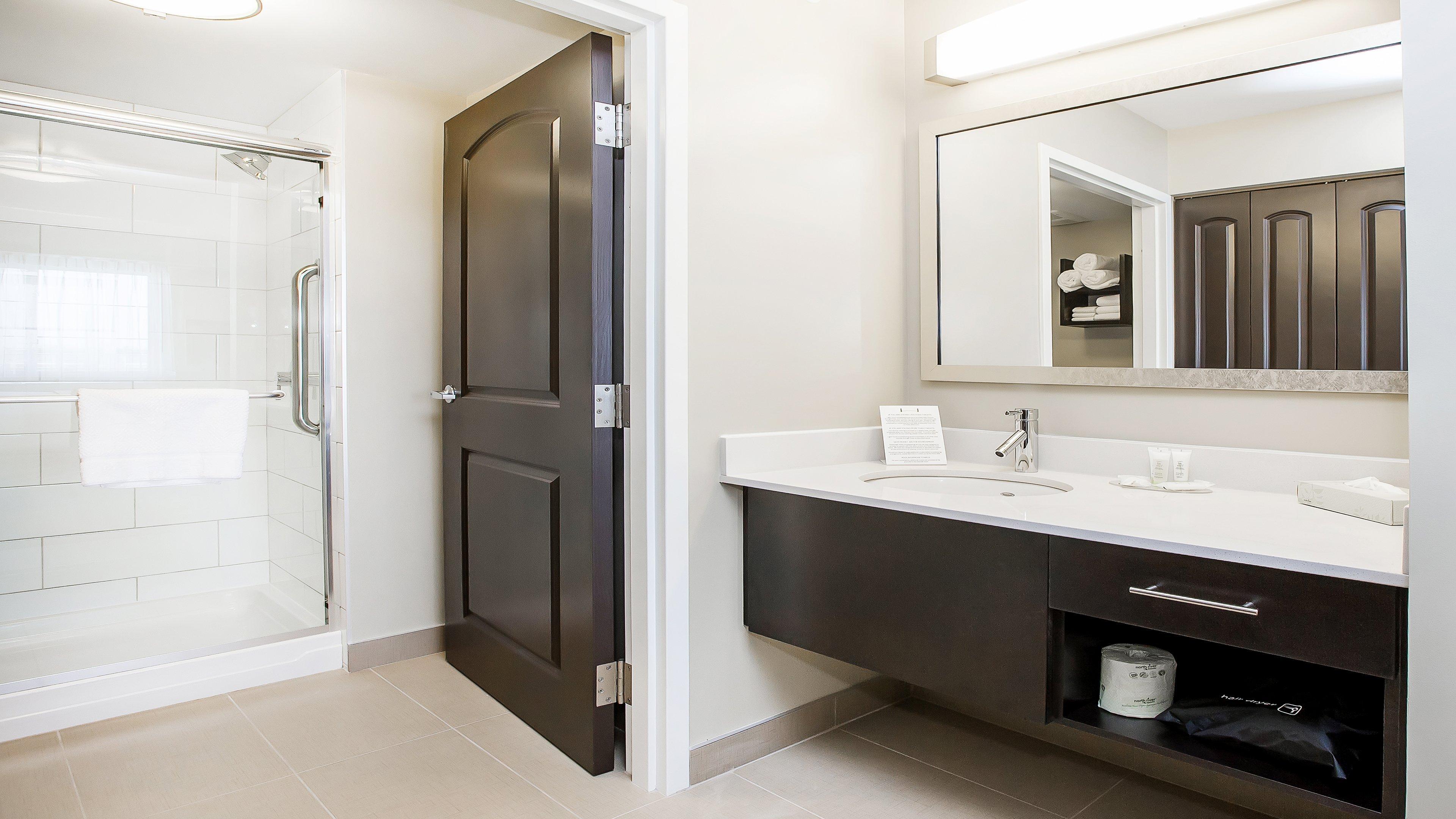 Staybridge Suites West Edmonton By Ihg Экстерьер фото