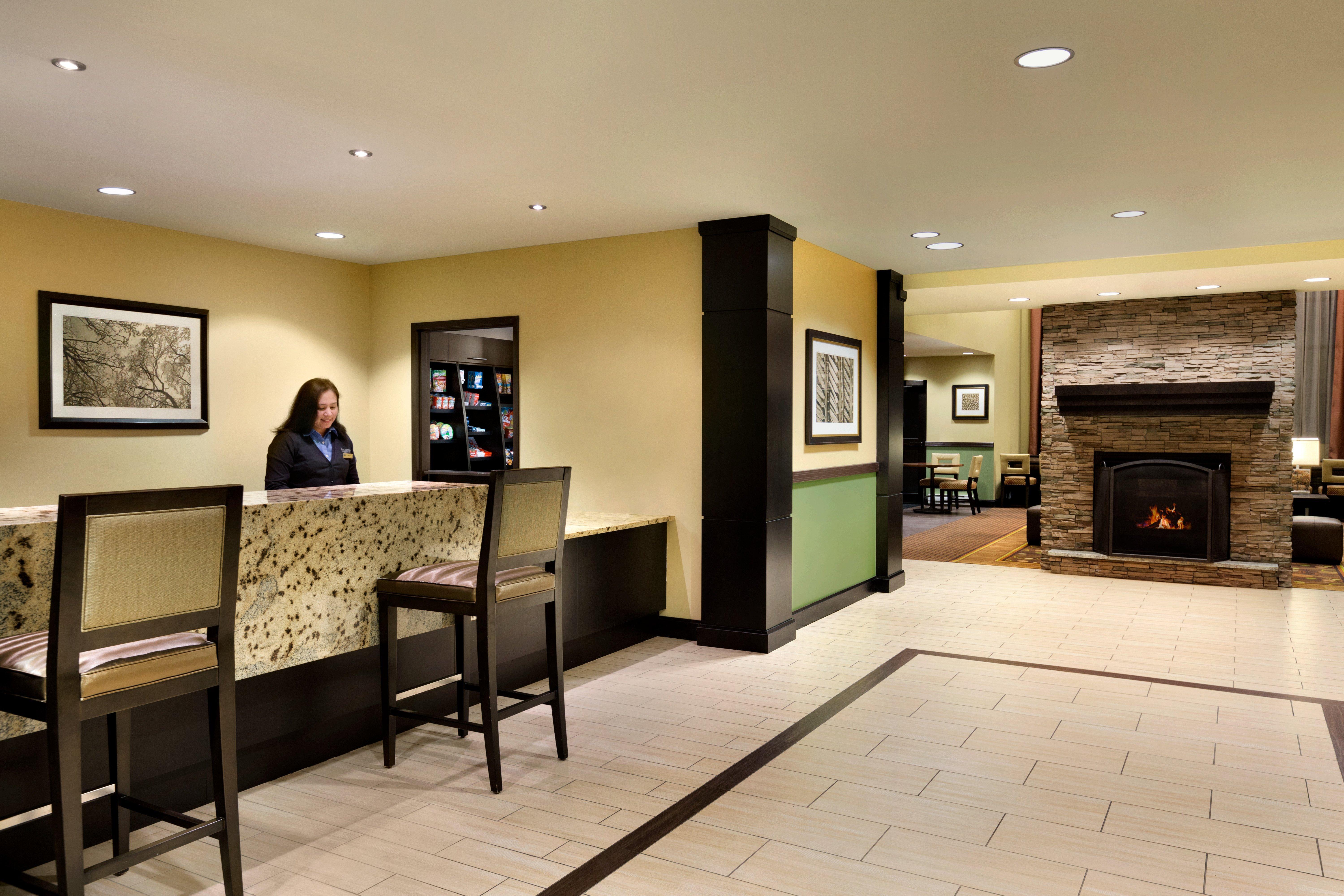 Staybridge Suites West Edmonton By Ihg Экстерьер фото