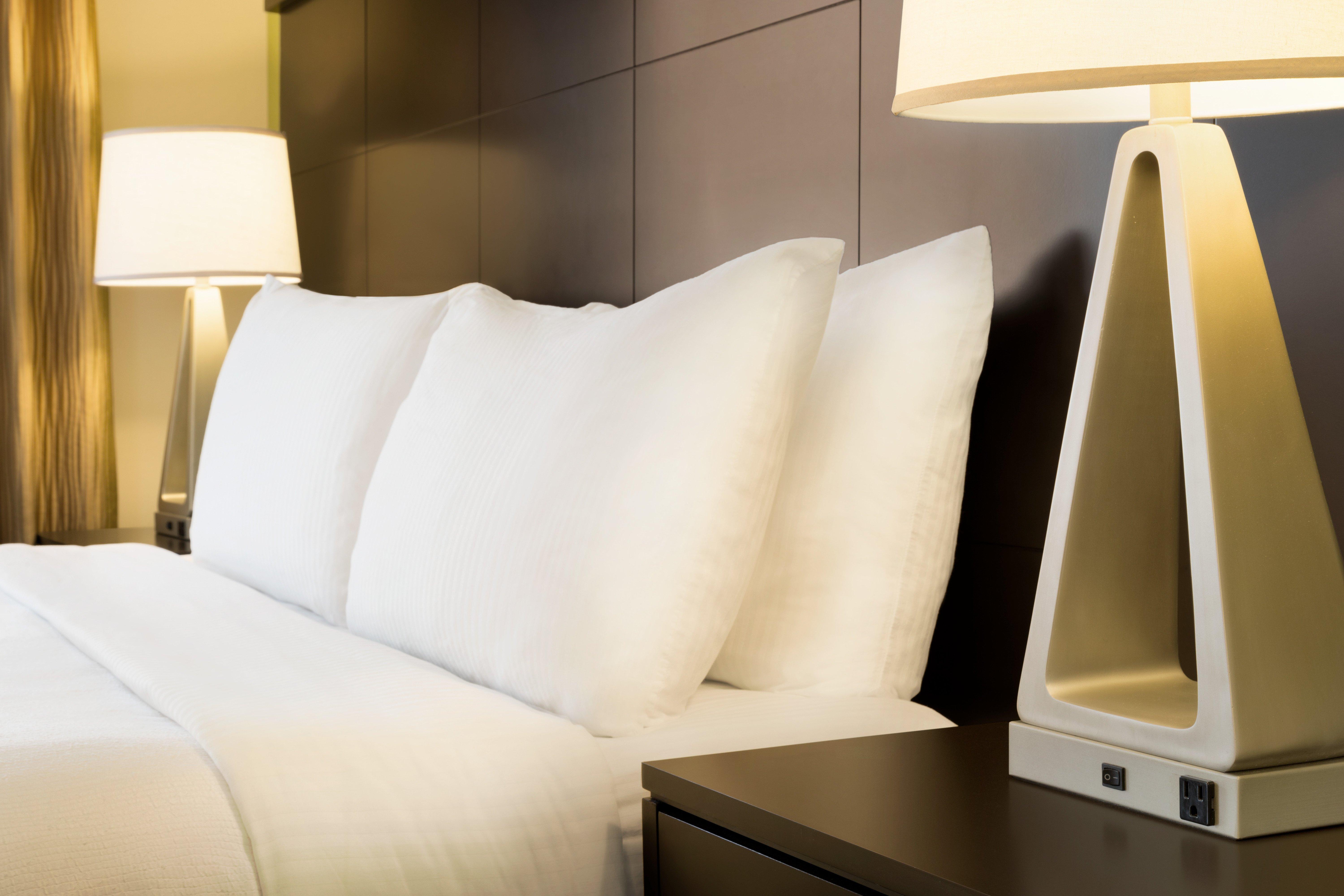 Staybridge Suites West Edmonton By Ihg Экстерьер фото