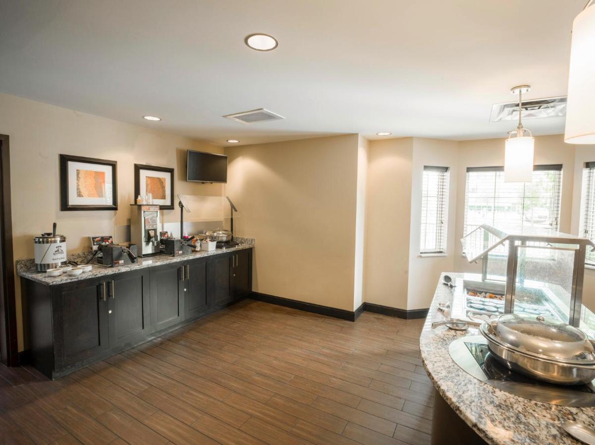 Staybridge Suites West Edmonton By Ihg Экстерьер фото